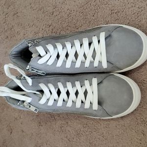 Steve madden gray high top sneakers size 7 never worn